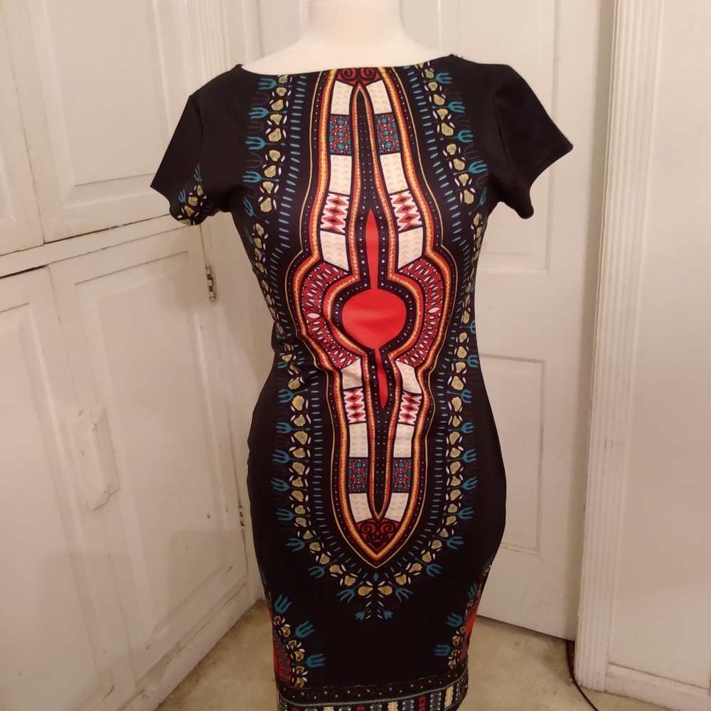 Dress - Picture 2 of 5